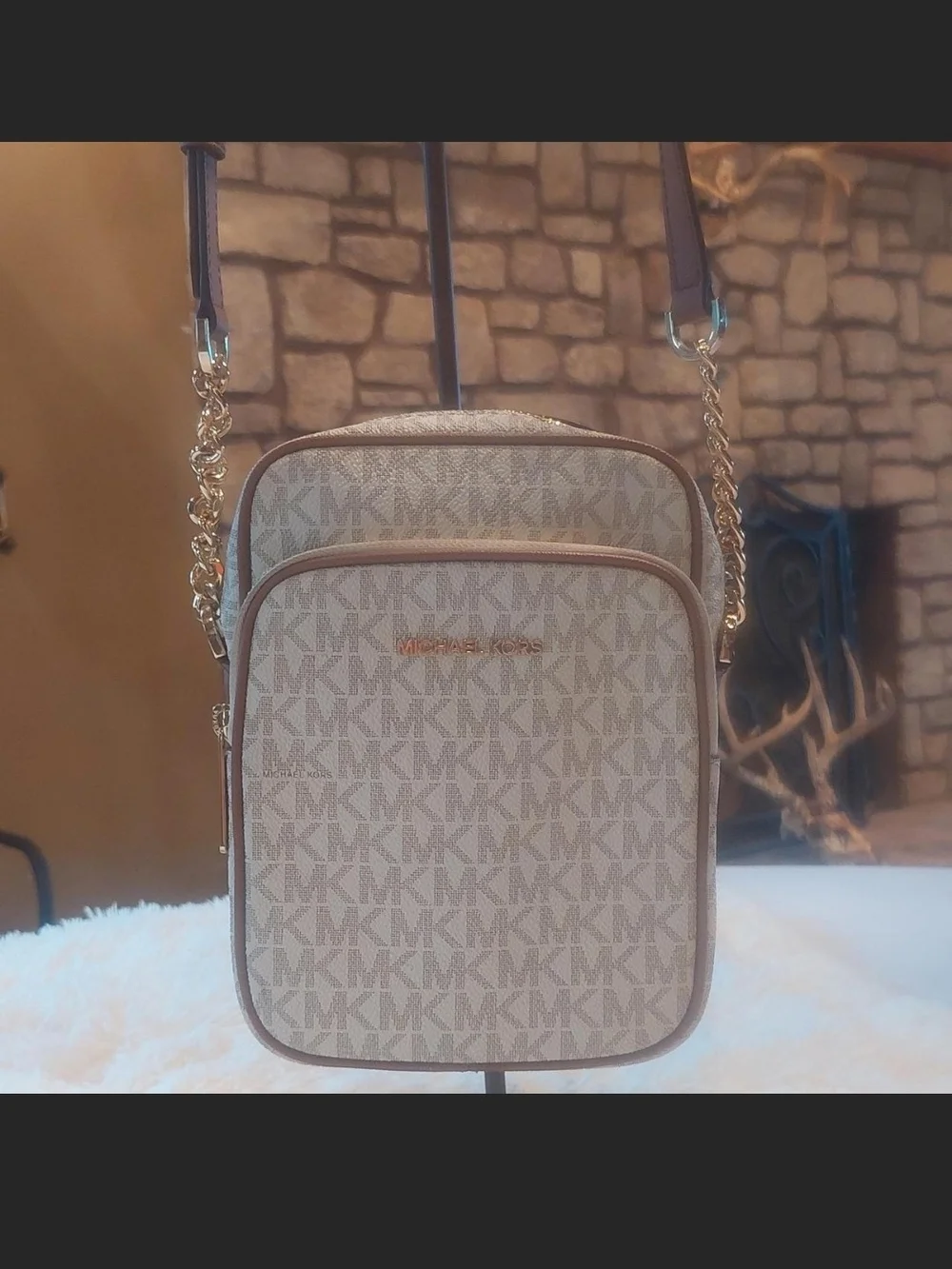 Michael Kors Jet Set Travel Medium Crossbody
